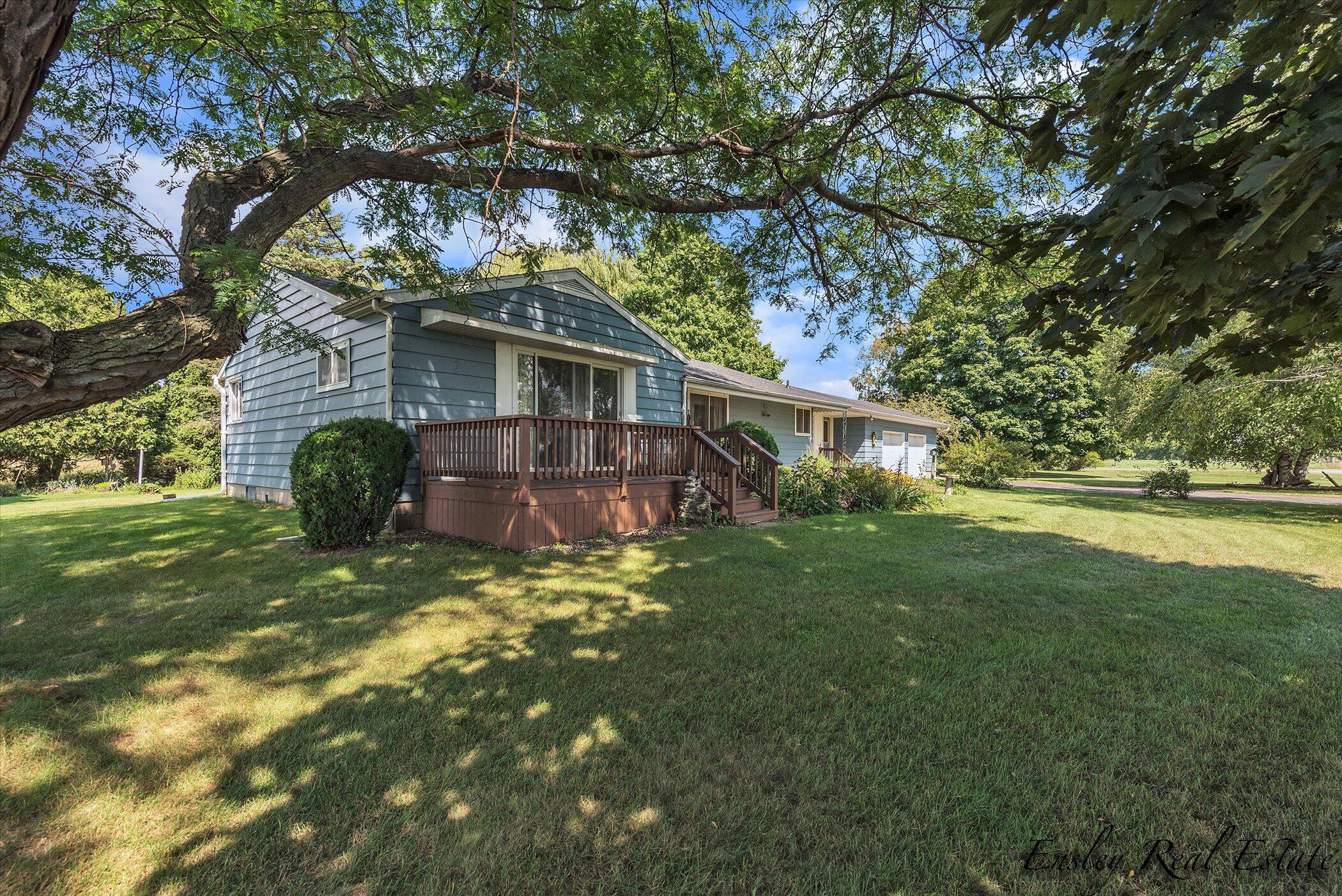 15090 West Stanton Road Trufant, MI 49347 - Photo 3 of 31 02-15090-W-Stanton-Rd-WindowStill-Real-E