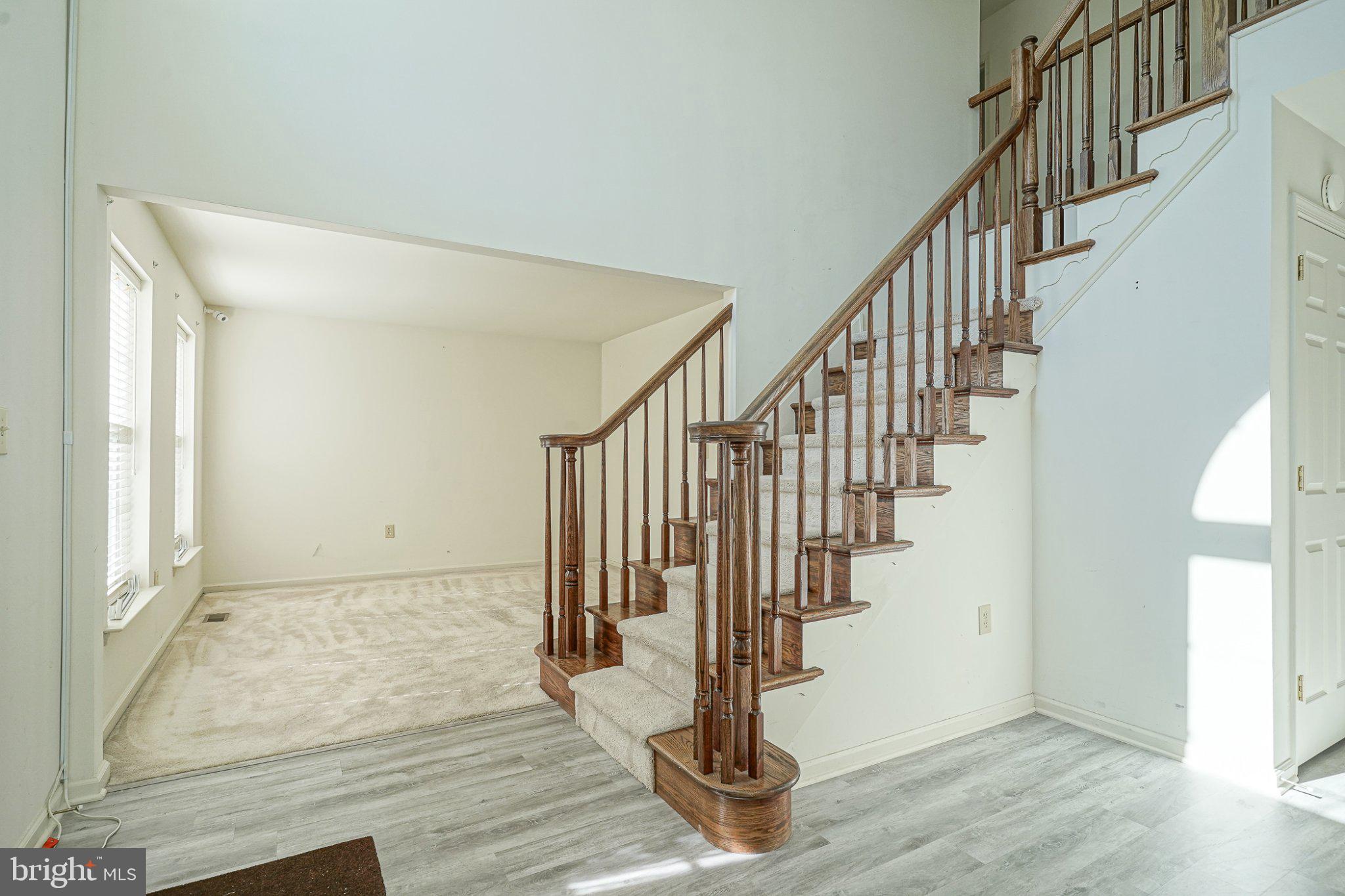 160 Quiet Road Sicklerville, NJ 08081 - Photo 3 of 24 Inviting entry with elegant staircase.