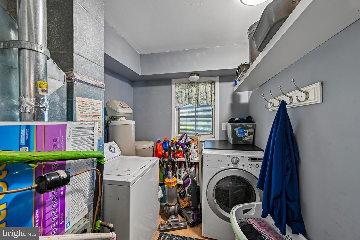 16201 Brandywine Road Brandywine, MD 20613 - Photo 48 of 72 Laundry