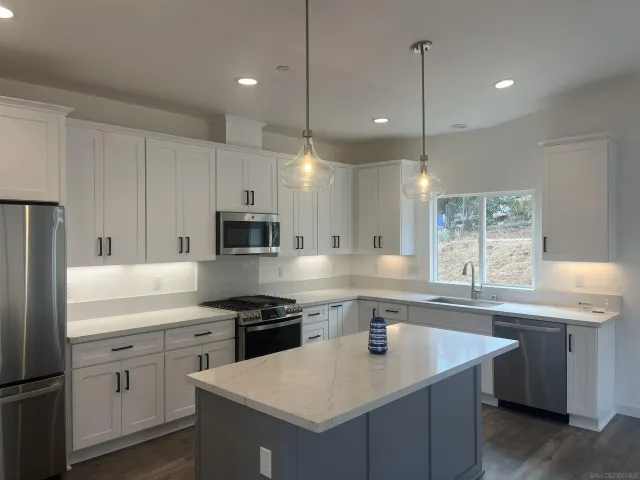 $997,500 | 11977 Raceway, Lakeside, CA 92040