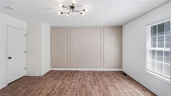 $220,000 | 224 Friendly Avenue, High Point, NC 27260