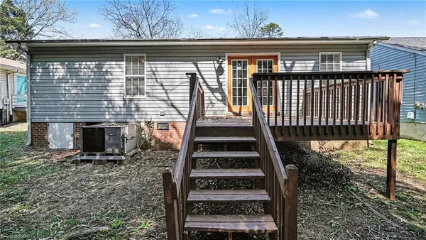 $220,000 | 224 Friendly Avenue, High Point, NC 27260