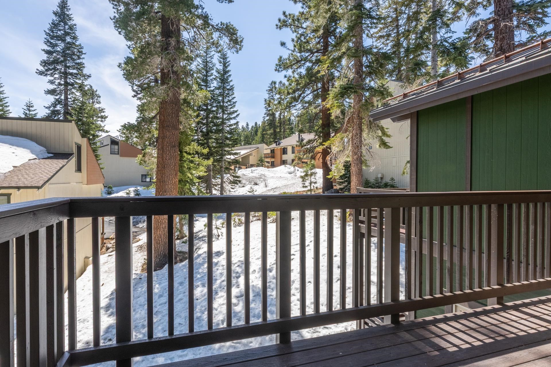 125 Davison Road, Unit 1 Mammoth Lakes, CA 93546 - Photo 24 of 46 a view of a wooden fence