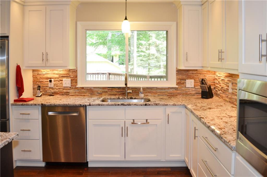 6215 Breamore Road Indianapolis, IN 46220 - Photo 3 of 24