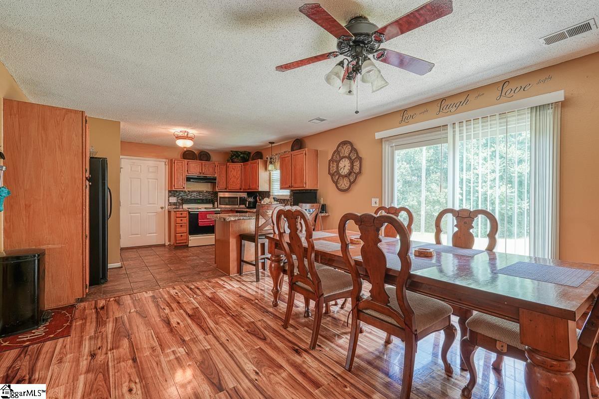 508 Country Garden Drive Fountain Inn, SC 29644 - Photo 12 of 30