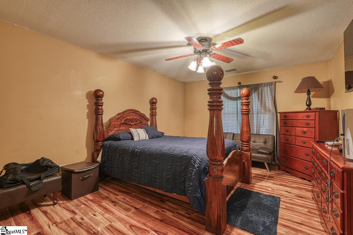 508 Country Garden Drive Fountain Inn, SC 29644 - Photo 15 of 30