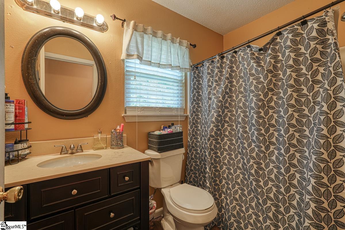 508 Country Garden Drive Fountain Inn, SC 29644 - Photo 23 of 30