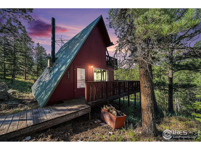 $329,000 | 66 Circle Drive, Glen Haven, CO 80532