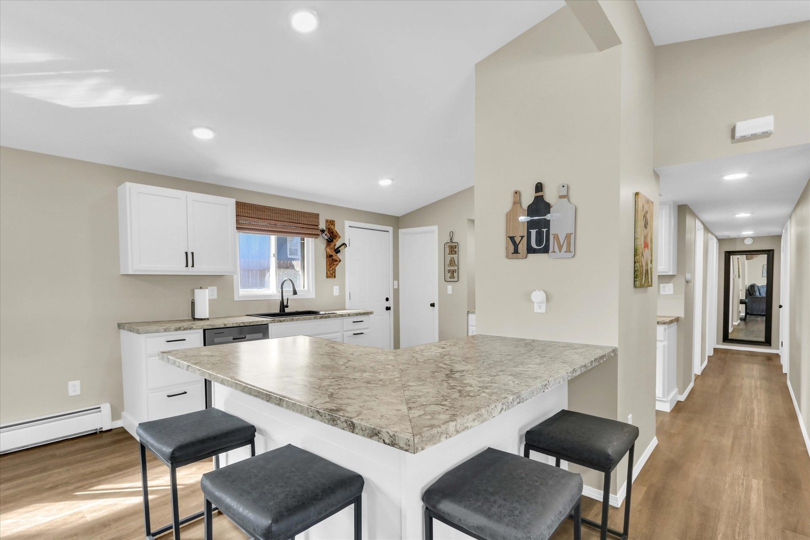 209 West Strong Street Tolono, IL 61880 - Photo 14 of 33