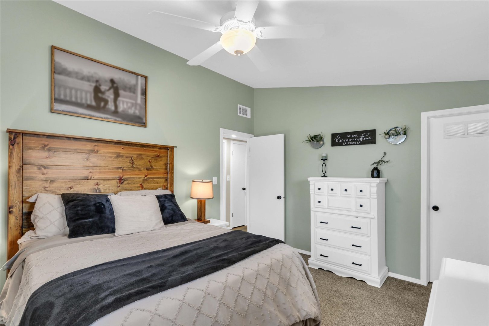 209 West Strong Street Tolono, IL 61880 - Photo 21 of 33