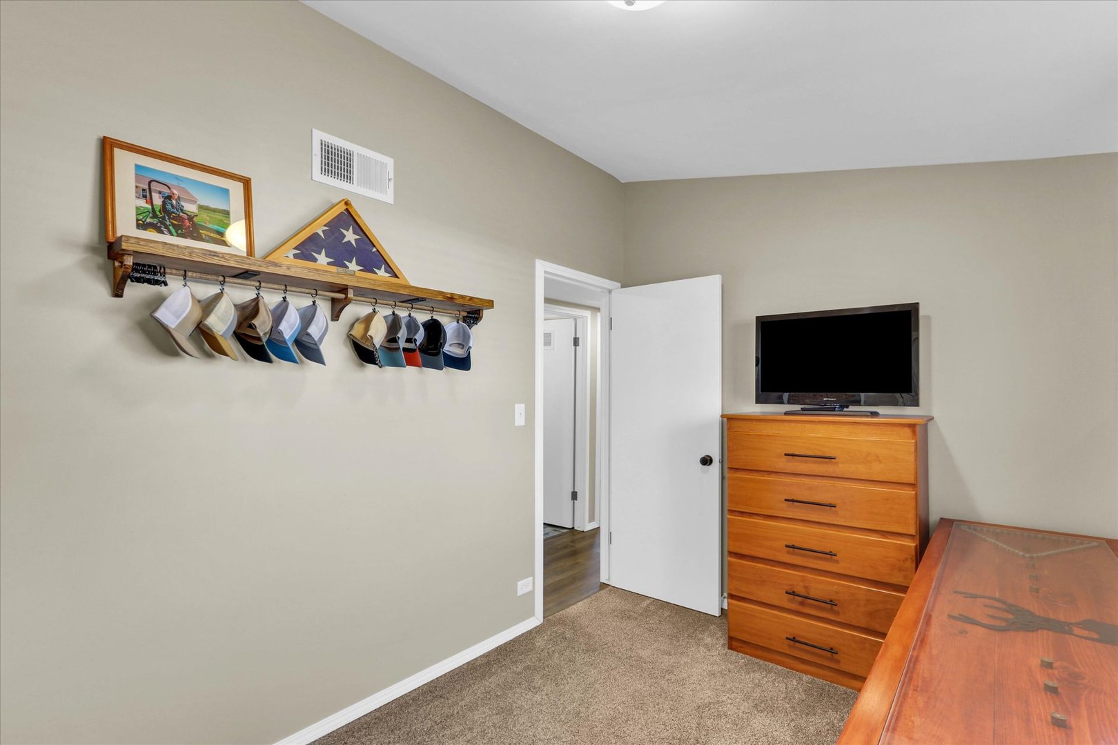 209 West Strong Street Tolono, IL 61880 - Photo 23 of 33