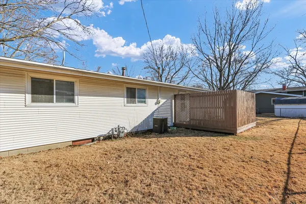 $210,000 | 209 West Strong Street, Tolono, IL 61880