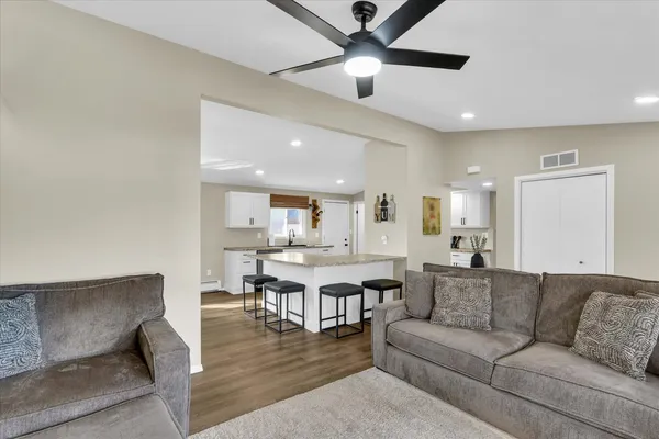 $210,000 | 209 West Strong Street, Tolono, IL 61880