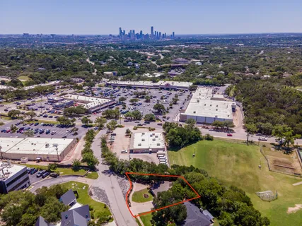 $899,000 | 3303 Sanderling Trail, Austin, TX 78746