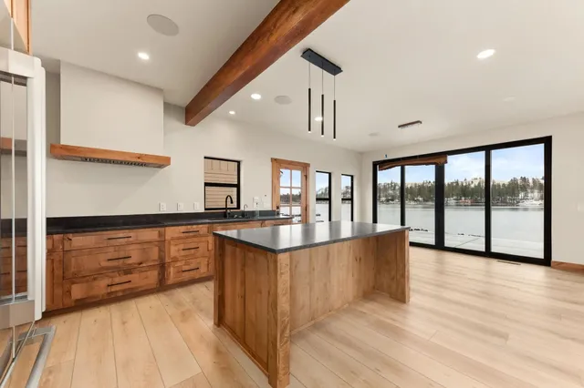 $1,500,000 | 39-xx West Wild Rose Road, Unit LOT 1, Deer Park, WA 99006