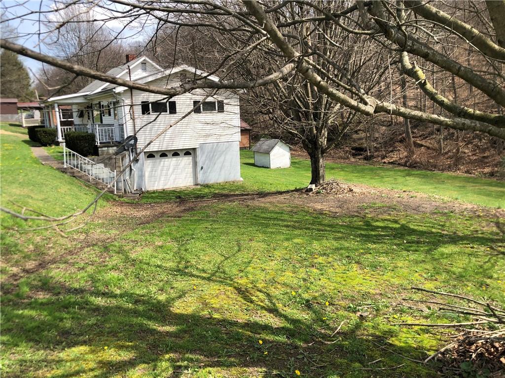 156 Desko Road McClellandtown, PA 15458 - Photo 5 of 48