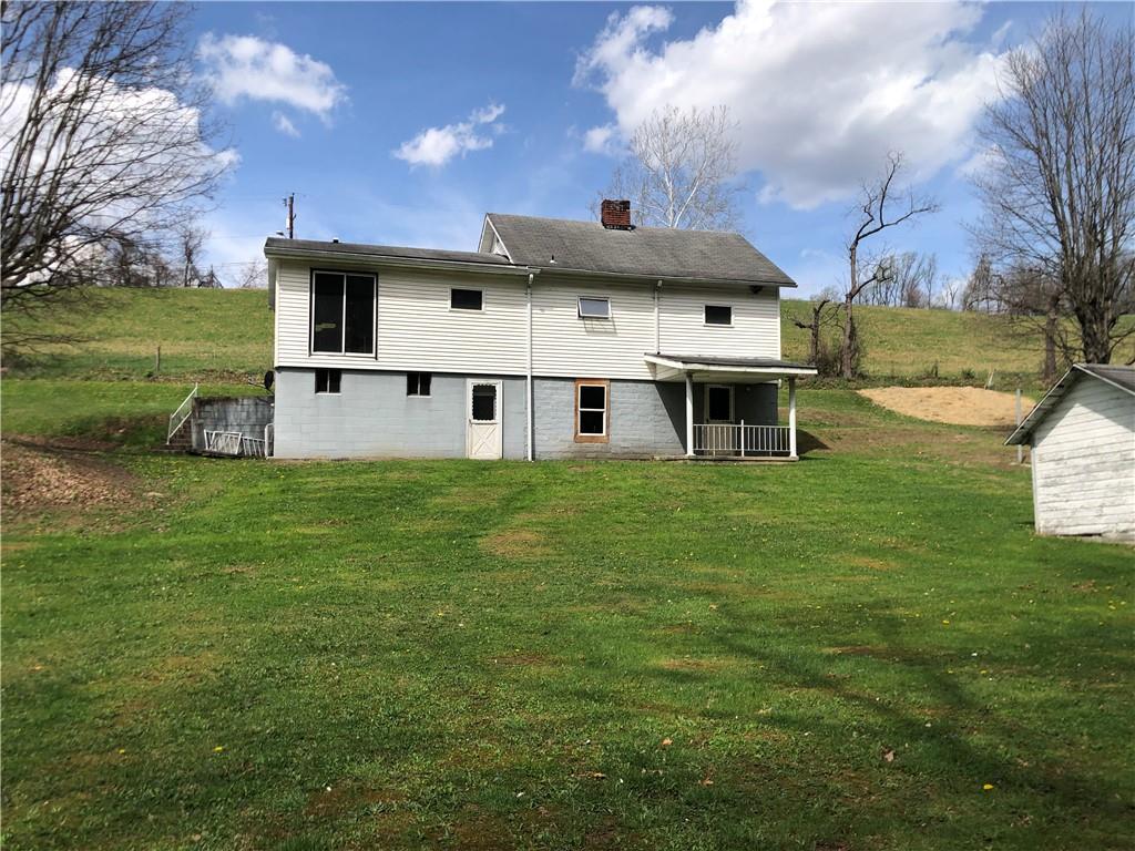 156 Desko Road McClellandtown, PA 15458 - Photo 7 of 48