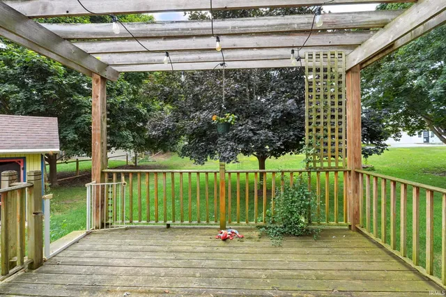 $290,000 | 201 South River Road, North Manchester, IN 46962