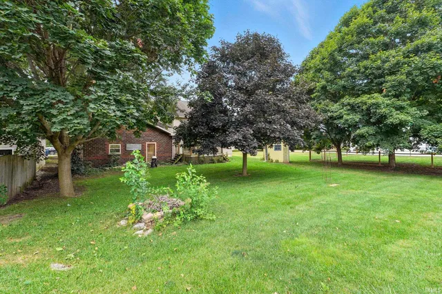 $290,000 | 201 South River Road, North Manchester, IN 46962