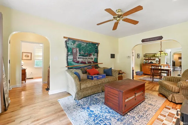 $290,000 | 201 South River Road, North Manchester, IN 46962