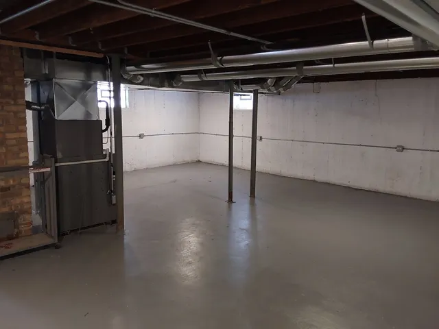 $399,900 | 722 East Indiana Street, Wheaton, IL 60187