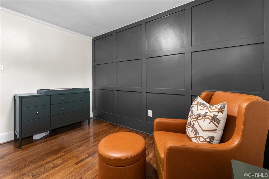 1221 Woodcroft Road Richmond, VA 23235 - Photo 20 of 42 a living room with furniture
