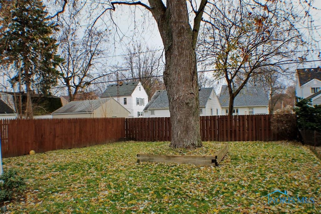 4147 Bowen Road Toledo, OH 43613 - Photo 4 of 17 Gallery Image 4