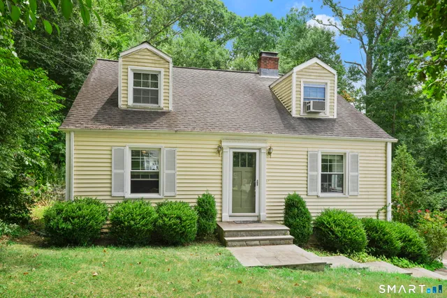 $529,900 | 22 Beverly Road, Trumbull, CT 06611