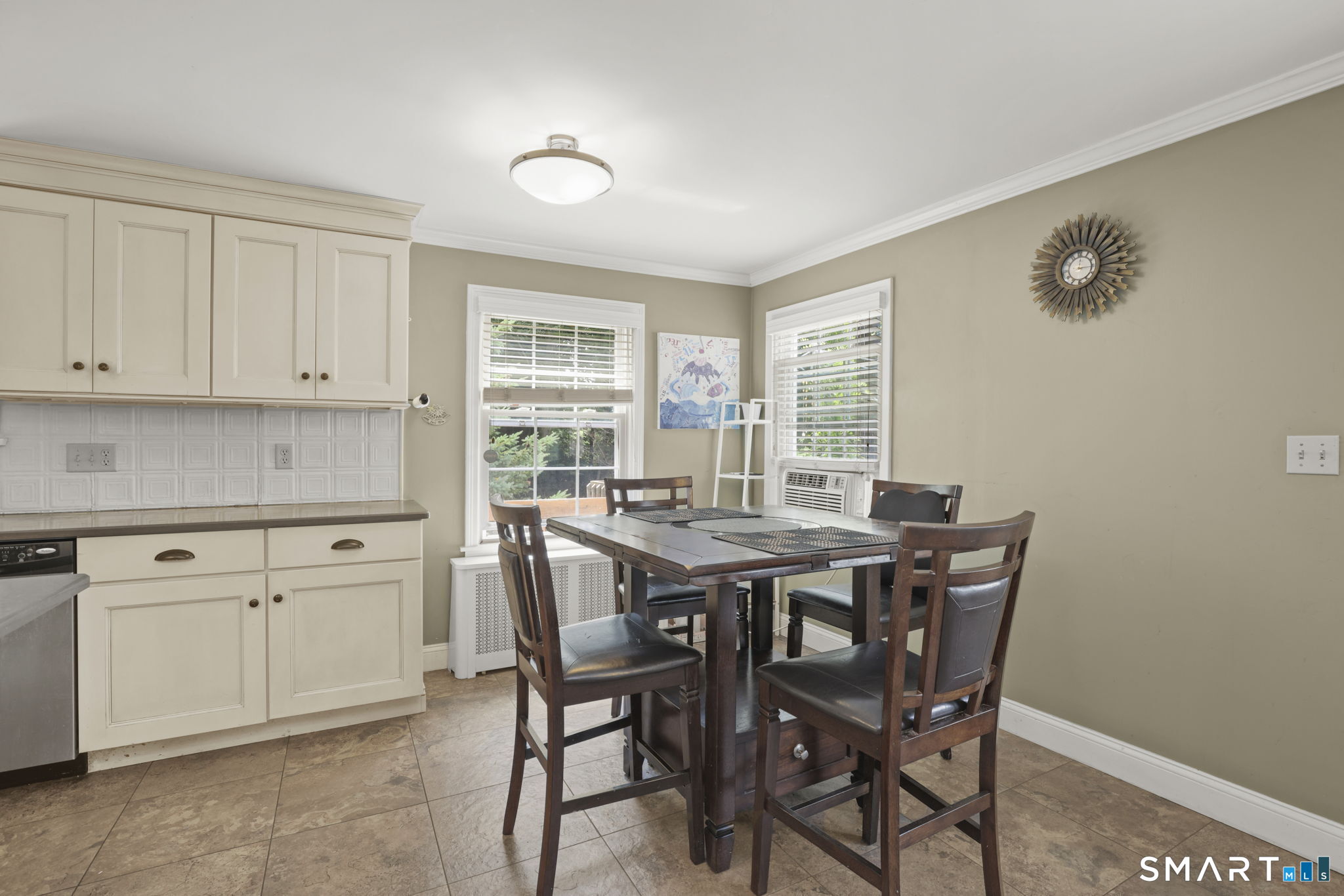 22 Beverly Road Trumbull, CT 06611 - Photo 7 of 29