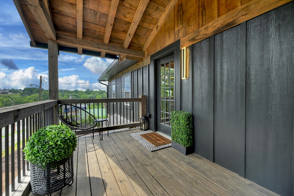 37 Hill Street Blue Ridge, GA 30513 - Photo 29 of 47 a balcony with wooden floor