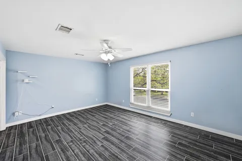 $599,995 | 5812 Kayview Drive, Austin, TX 78749