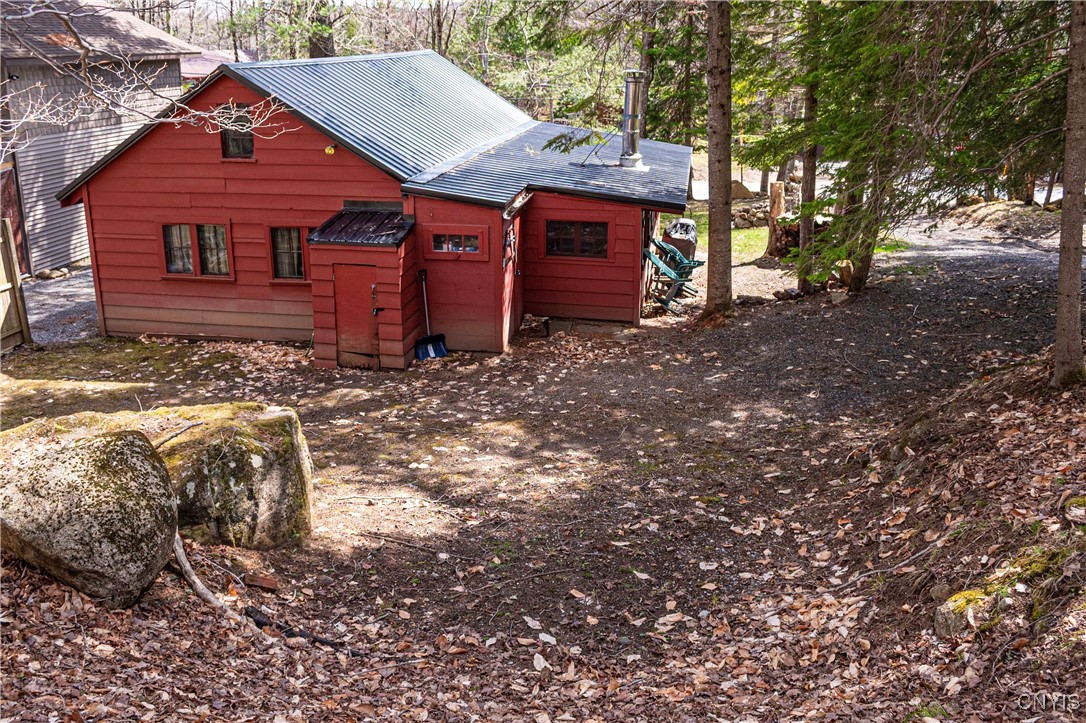 145 Hollywood Road Webb, NY 13420 - Photo 5 of 37