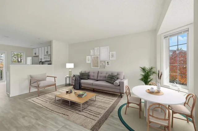 $215,000 | 4811 Education Drive North, Unit 3, Hugo, MN 55038