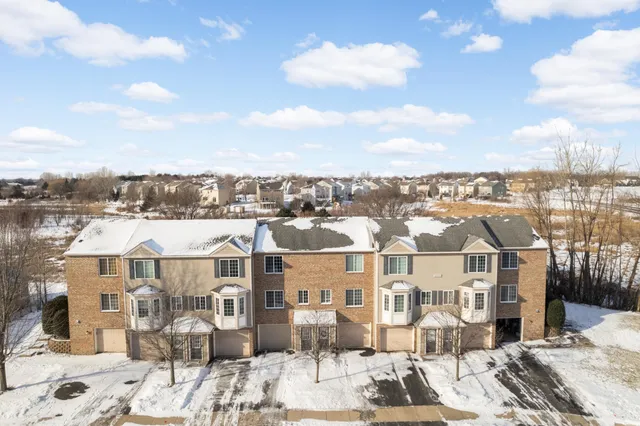 $219,900 | 4811 Education Drive North, Unit 3, Hugo, MN 55038