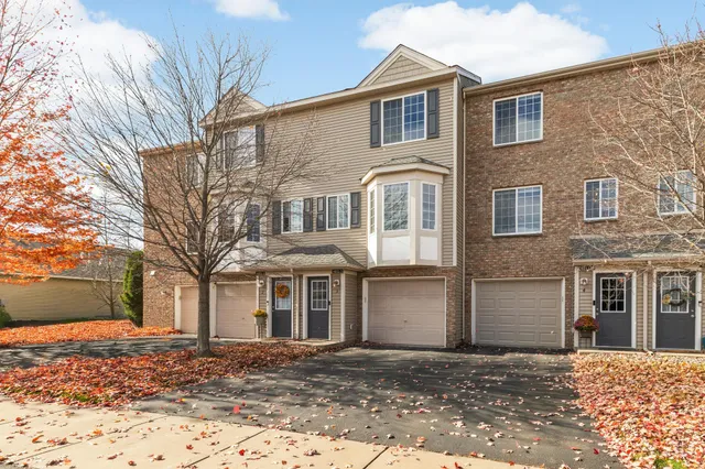 $219,900 | 4811 Education Drive North, Unit 3, Hugo, MN 55038