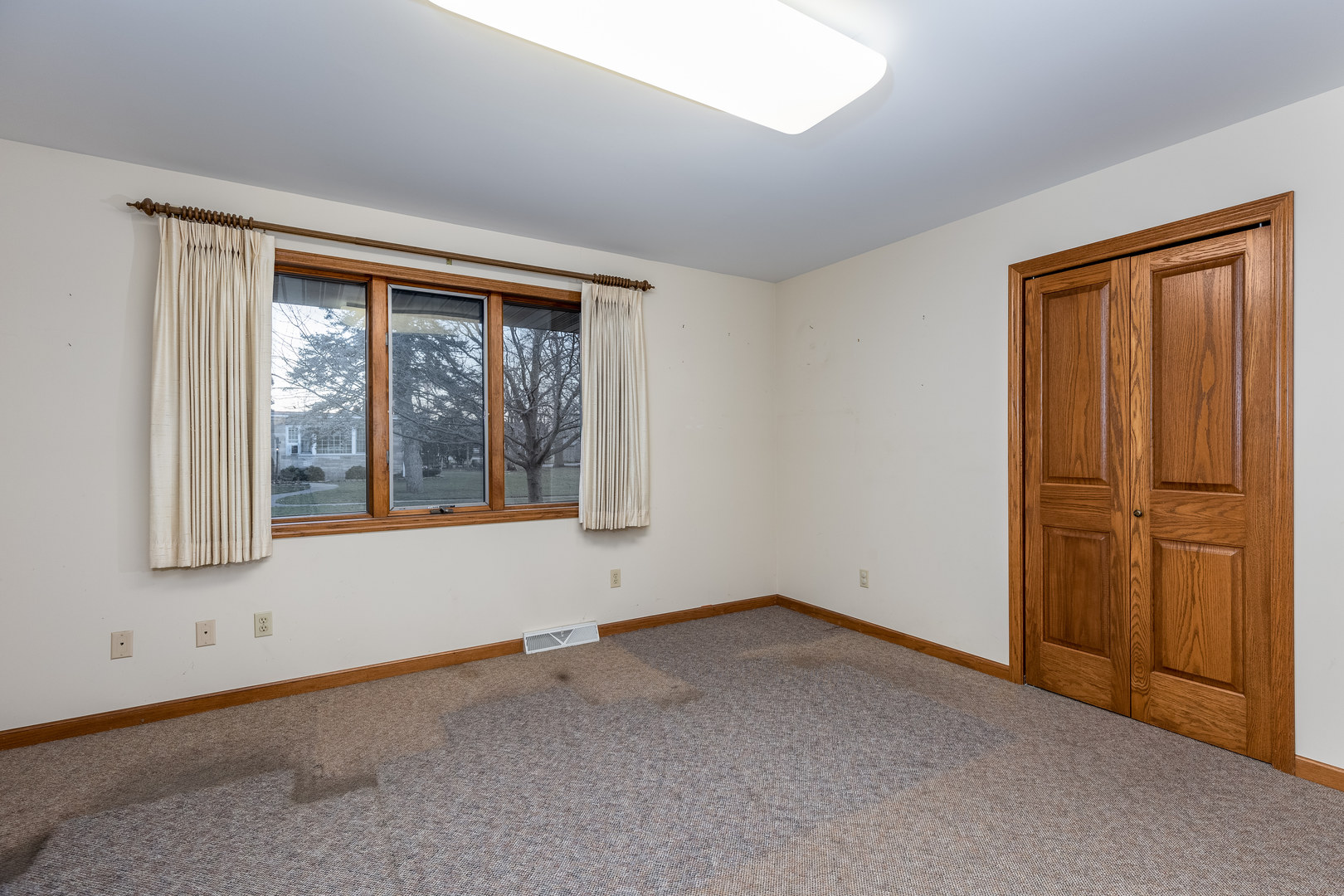 145 Porter Avenue Grand Ridge, IL 61325 - Photo 14 of 32 an empty room with windows