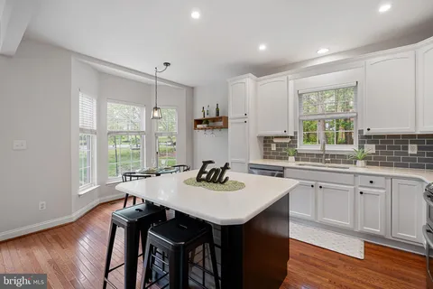 $495,000 | 27 Forest Gate Lane, Wilmington, DE 19810