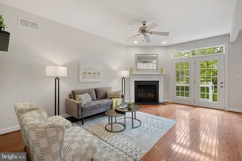 $495,000 | 27 Forest Gate Lane, Wilmington, DE 19810