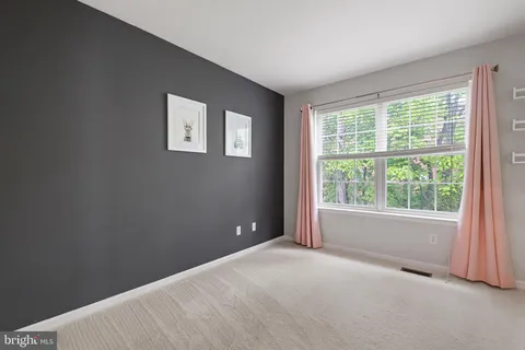 $495,000 | 27 Forest Gate Lane, Wilmington, DE 19810