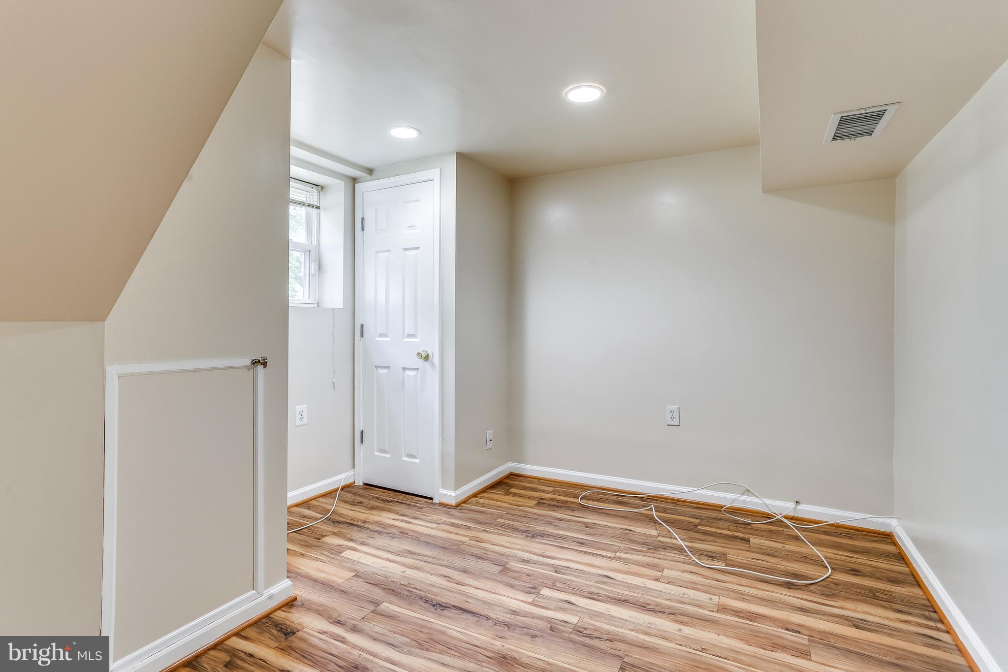 112 Embleton Road Owings Mills, MD 21117 - Photo 16 of 25 Bedroom