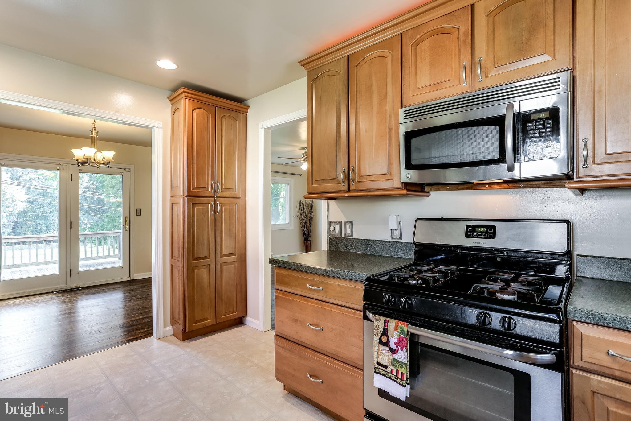 112 Embleton Road Owings Mills, MD 21117 - Photo 23 of 25 Kitchen