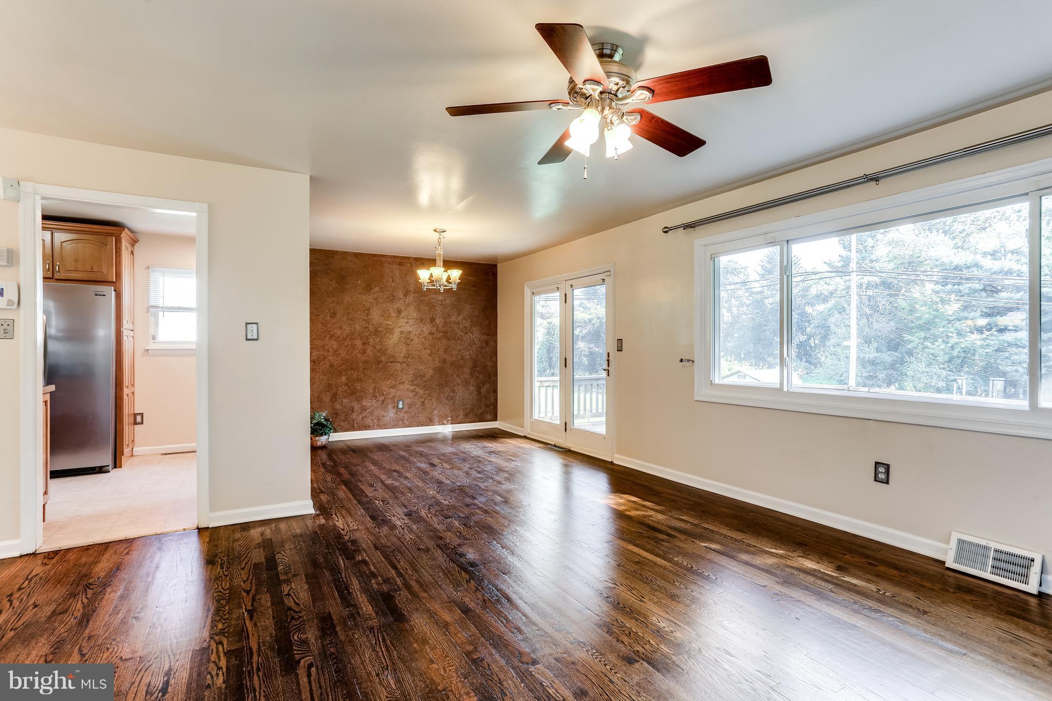 112 Embleton Road Owings Mills, MD 21117 - Photo 6 of 25 Dining Room