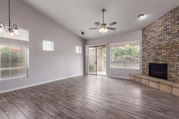 $2,750 | 7037 East Regina Street, Mesa, AZ 85207