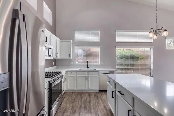 $2,750 | 7037 East Regina Street, Mesa, AZ 85207