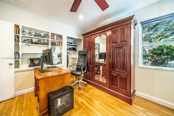 a view of a entryway of the house