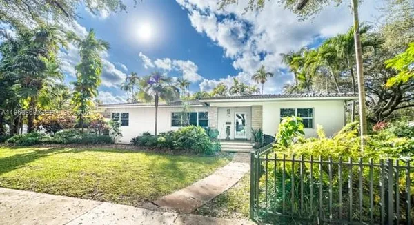 $1,449,000 | 9118 Northeast 5th Avenue, Miami Shores, FL 33138
