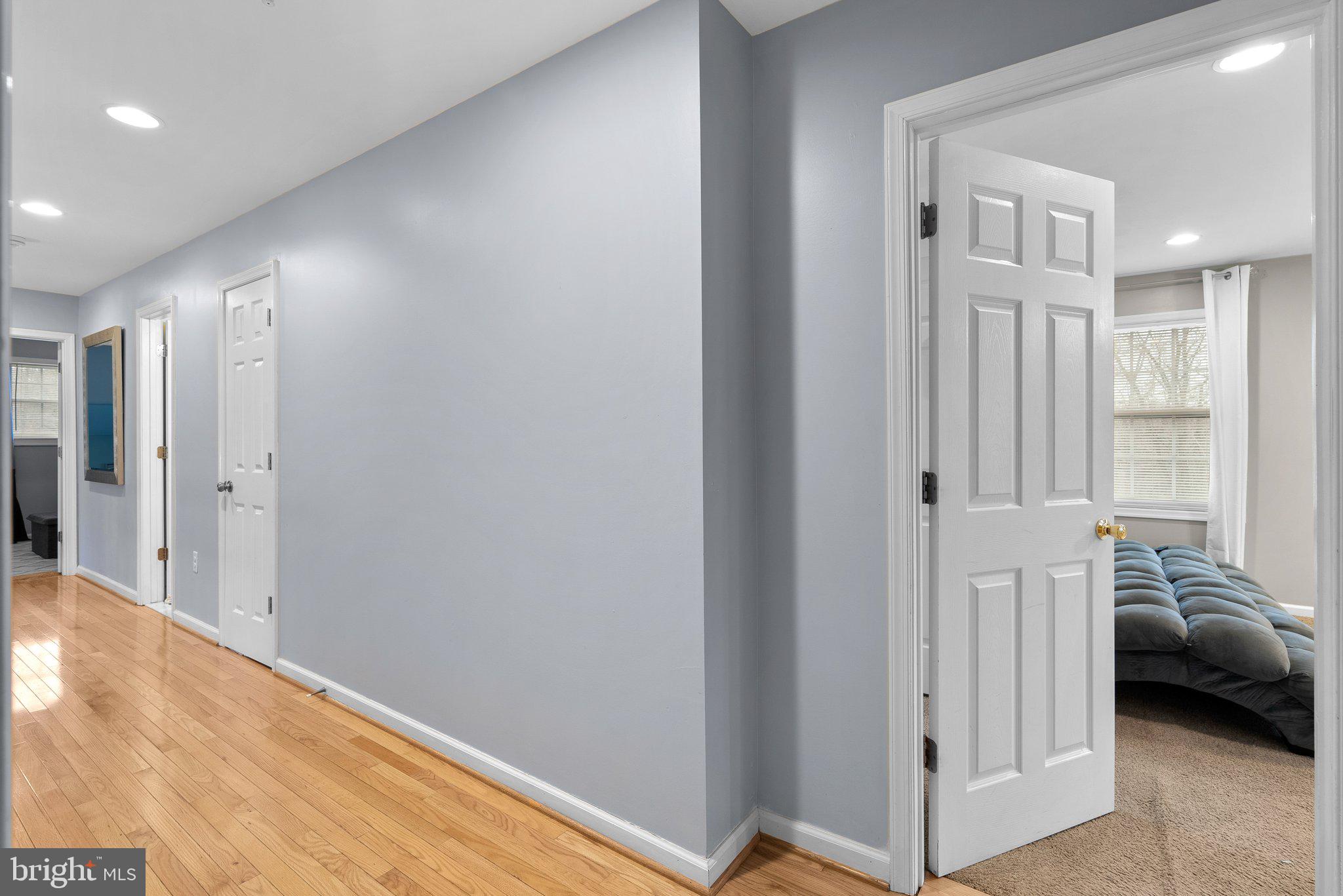 14409 Livingston Road Accokeek, MD 20607 - Photo 42 of 59 Upper Hallway