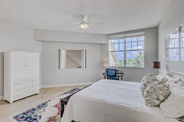 $8,500 | 406 Mainsail Circle, Jupiter, FL 33477