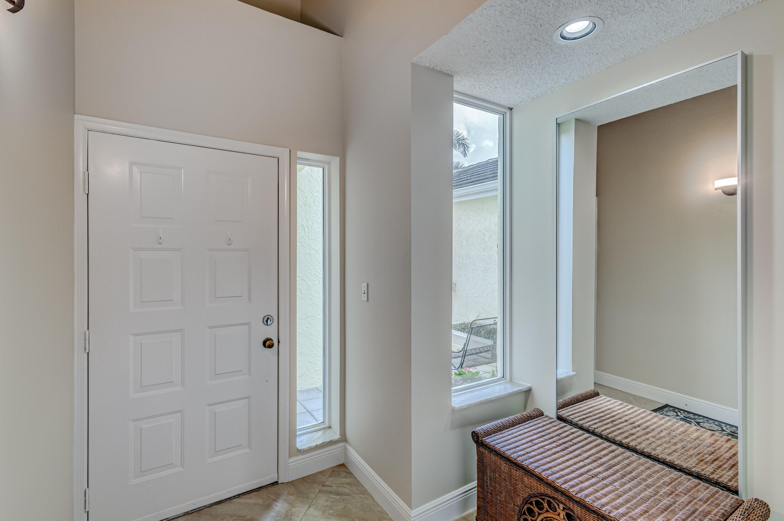 406 Mainsail Circle Jupiter, FL 33477 - Photo 8 of 69 09_5d1a4714