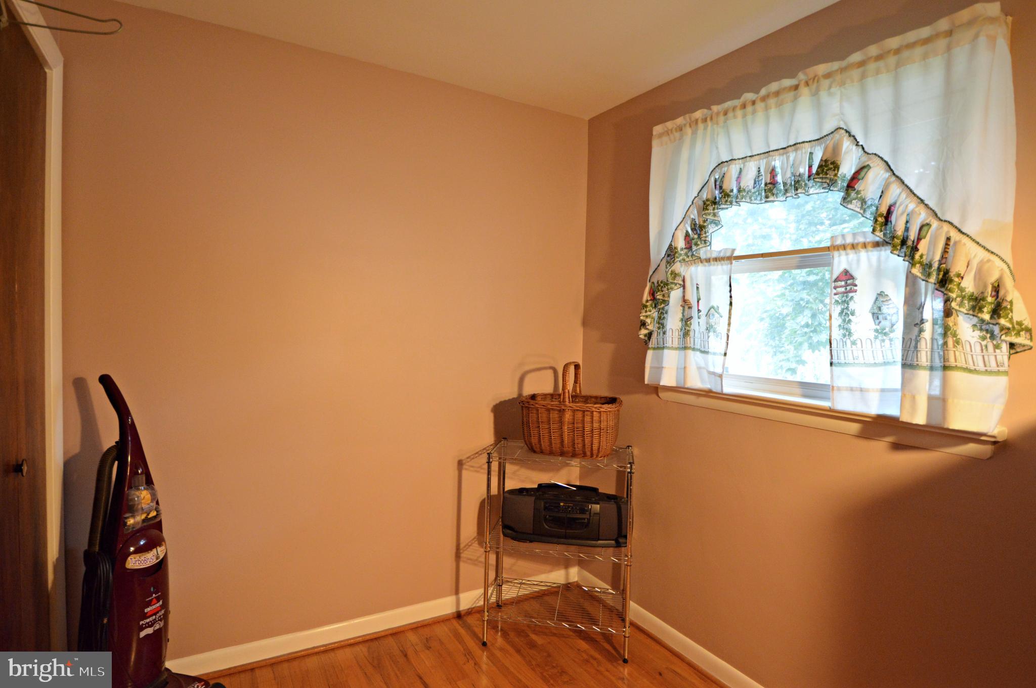 511 Spring Avenue Lititz, PA 17543 - Photo 18 of 29 Bedroom 3 - currently used as office